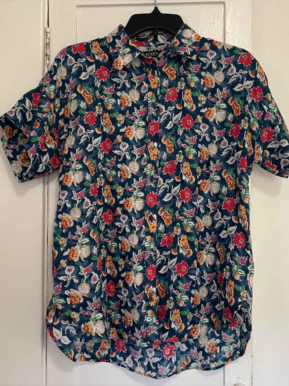 Lauren Ralph Lauren women’s  Navy Floral Button-Up linen shirt small